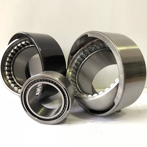 Self aligning cylindrical roller bearing